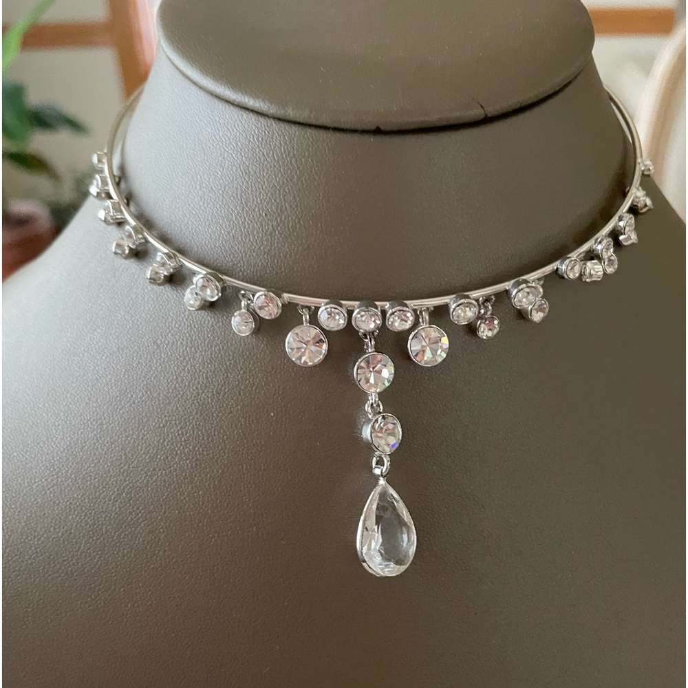NWT Liz Claiborne Necklace